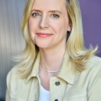 Lindsay Chambers
