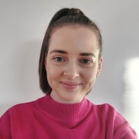 Lucy Holt