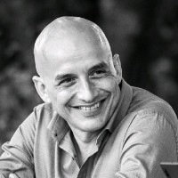 Alex Zebri
