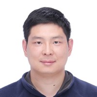 Binglong Y.