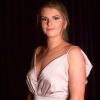 Holly Oriel
