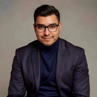 Luis Cisneros