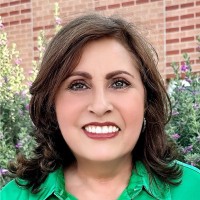 Adriana Velasquez