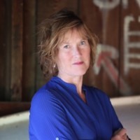 Tracey Robertson