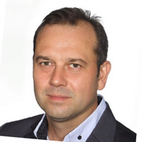 Dominik Plachta