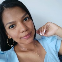 Geraldine Rosas