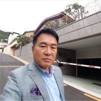 Felix Jung