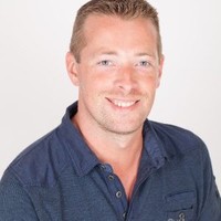 Andrik Eker
