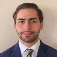 Kayvon Bernstein