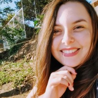 Letícia Proença Carvalho