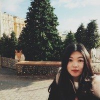 Bella Lau