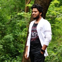 Vignesh M R