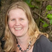 Esther Krosschell