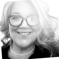 Trish Kellogg📢 Provides Lightning-speed, No-risk Talent Solutions