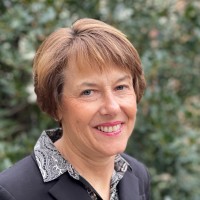 Dawn Moore, Phr