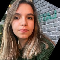 Feride Aydinlik