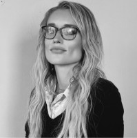 Lindsay Simons