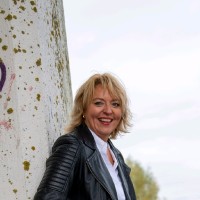 Karin Oosterveld-Van De Maat