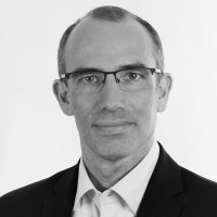 Dr. Frank Szimmat