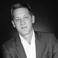 Jens Hollmann