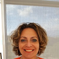 Linda Bilezikjian