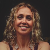 Anya Weil