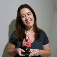 Juliana do Outeiro Santos