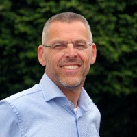 André Den Hollander