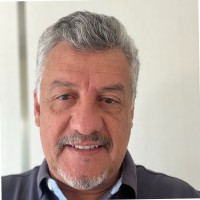 Roberto Velasco De Almeida
