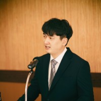 Dong Wook Lee