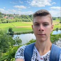 Yevhenii Shestopalov