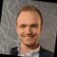 Luke Bakker