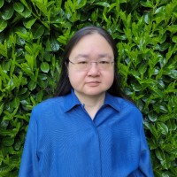 Huai-Ling Louderback