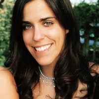 Sara De Barros Queiroz