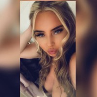Chloe Secker
