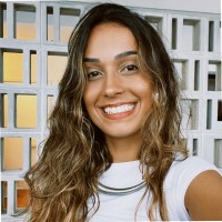 Isis Queiroz