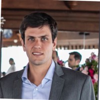 Gustavo Del Carlo Fernandes