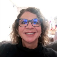 Daniella Santillo Sales