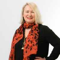 Dee Jones