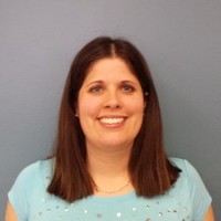 Laura Stonier, Rhit