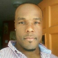 Demetrius E Stroud