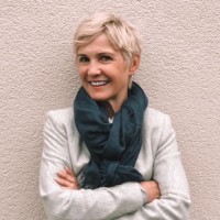 Evelyne Kadi