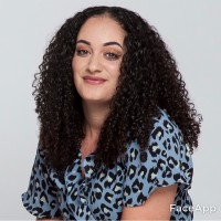Naomi Zinger