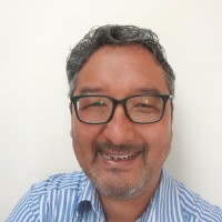 Dr. Peter Schnatterbeck