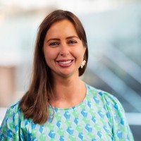 Dr Gabrielle Golding
