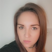 Laura L.