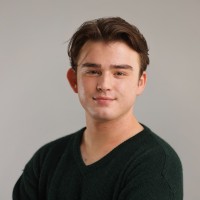 Maksim Hull