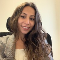 Ana R.
