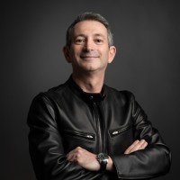 Adrian HerzkovichAdrian Herzkovich is an Influencer