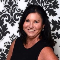 Lisa Riggle